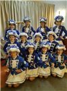 Gruppenbild der Skylight Majorettes der KG Bad Breisig : Oberste Reihe von links...