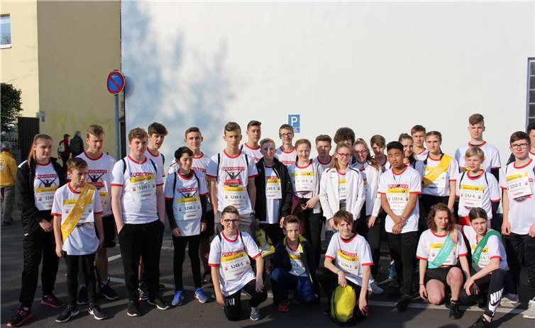 Gruppenfoto der teilnehmenden Läuferinnen und Läufer.Fotos: privat