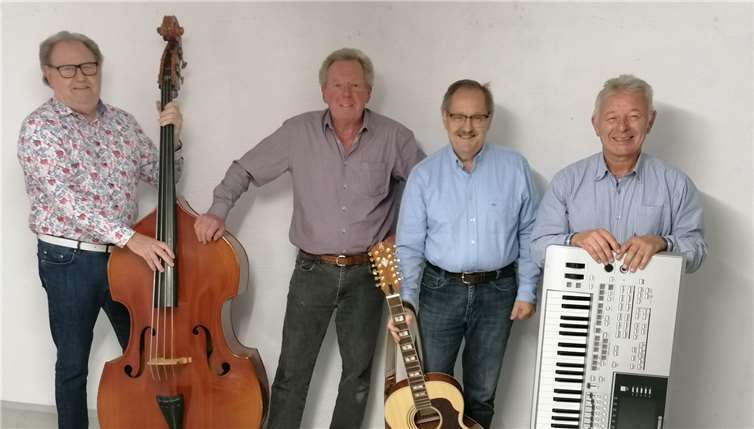 Günter Labonde, Konrad Hecken, Arno Rick und Friedel Labonde. Foto: privat