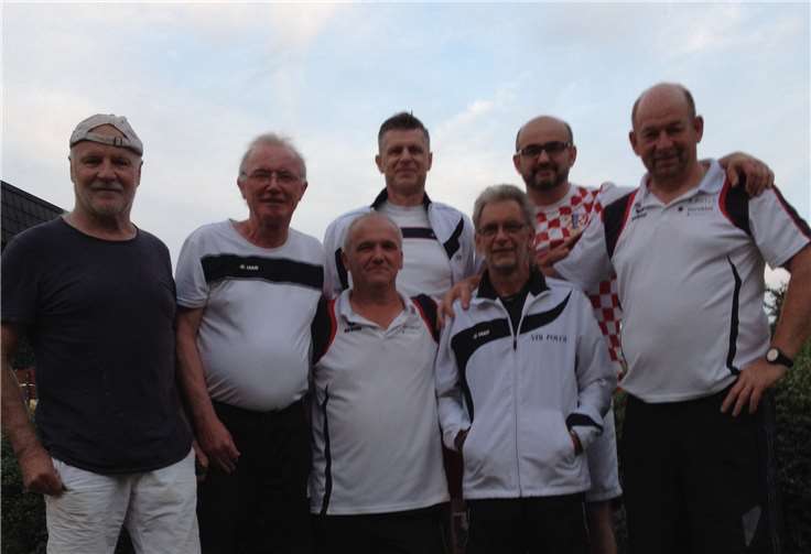 Günther, Mannix, Helmut, Dirk, Dirk, Erik, Dietmar ... Herren 50 noch A-Klasse.privat