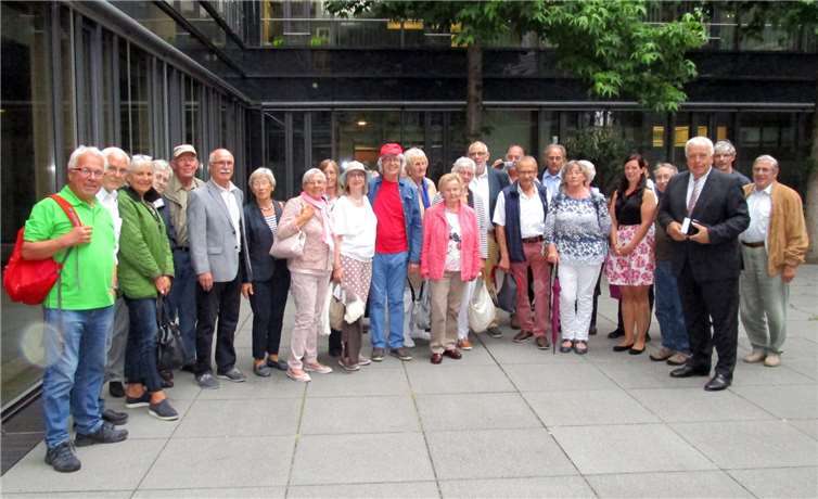 Guido Ernst lud Bürgerinnen und Bürger aus seinem Wahlkreis zu einem Besuch in Mainz ein. privat