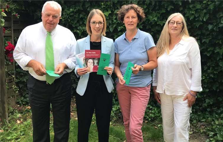 Guido Ernst und Ellen Demuth machten sich vor Ort ein Bild über die Situation des Frauenhauses. Foto: privat
