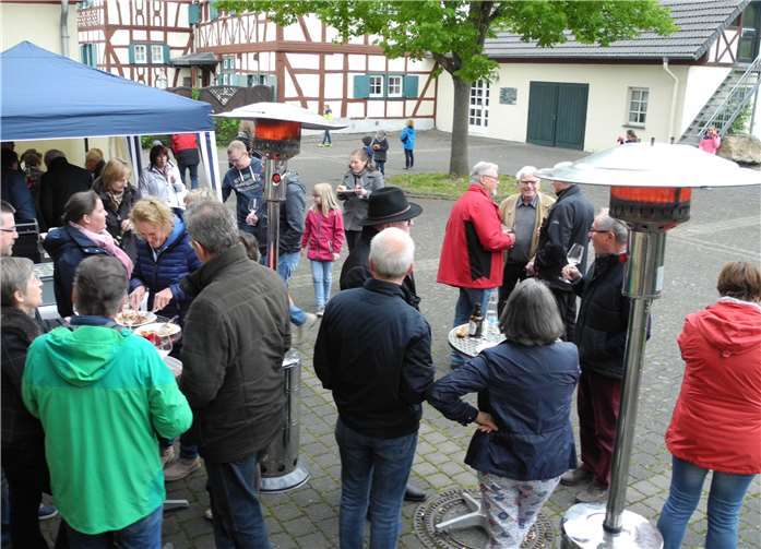 Gut besucht war das Helferfest der Rosenfreunde Löhndorf. Fotos: privat