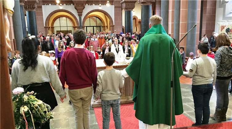 Gut besucht war die Kirche zur Karnevalsmesse.Privat
