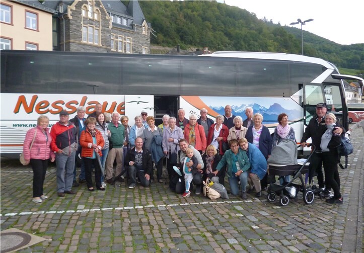 Gut gelaunt nahmen 47 Teilnehmer an dem Ausflug teil. Fotos: privat