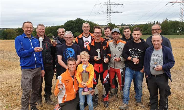 Gut gelaunte Sieger und faire Verlierer verbrachten einen spannenden Wettkampftag. Foto: Mofa Club Kell 2001 e.V. im ADAC