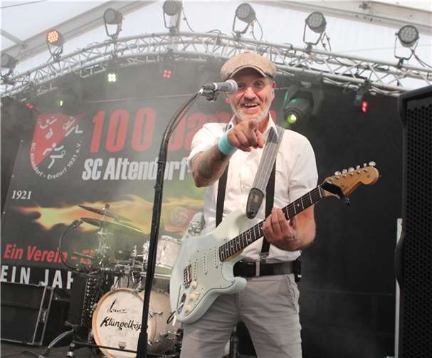 Gute Laune auf der Bühne.