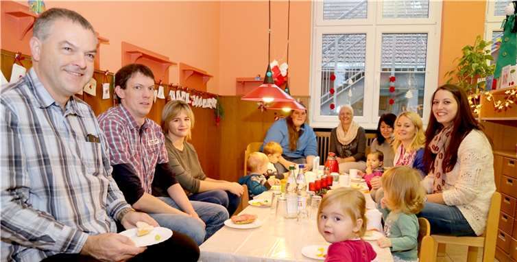 Gute Laune bei Groß und Klein in der Kinderkrippe.privat