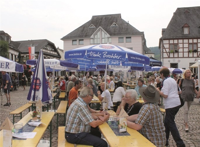 Gute Laune herrschte an allen Tagen des Ahrweiler Pfarrfestes. RERE