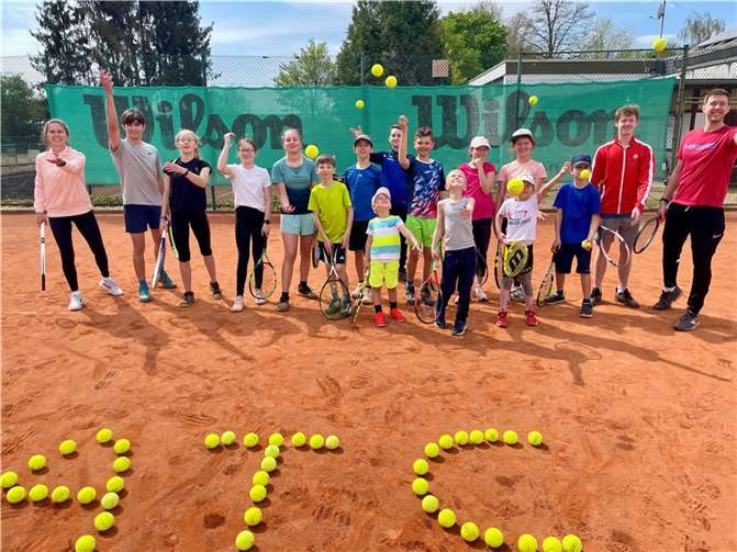 Gute Stimmung bei Ostercamp des Andernacher Tennisclubs. Foto: privat
