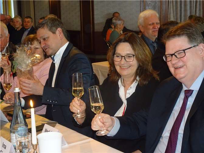 Gute Stimmung bei den CDU-Honoratioren (v.l.): Beatrix Ernst, Christian Baldauf, Mechthild Heil und Ralf Seekatz.