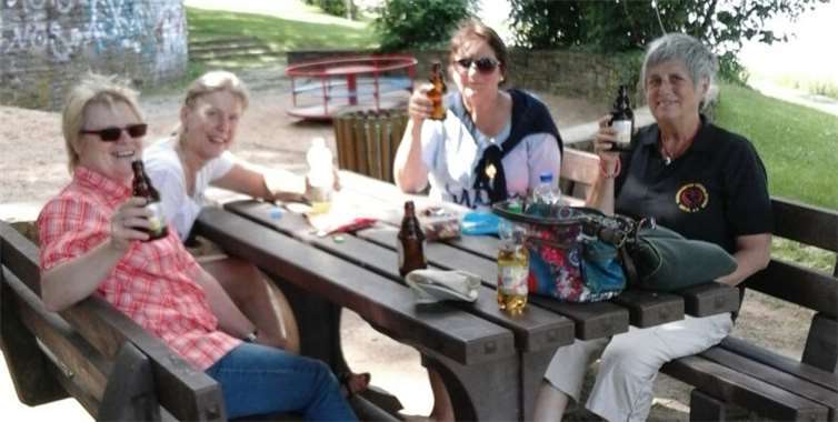 Gute Stimmung bei den Herzblättchen.Privat