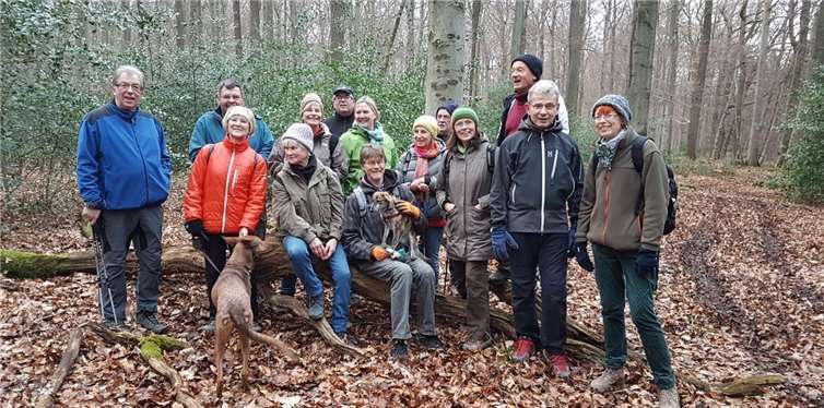 Gute Stimmung bei den Teilnehmerinnen und Teilnehmern der Winterwanderung. privat