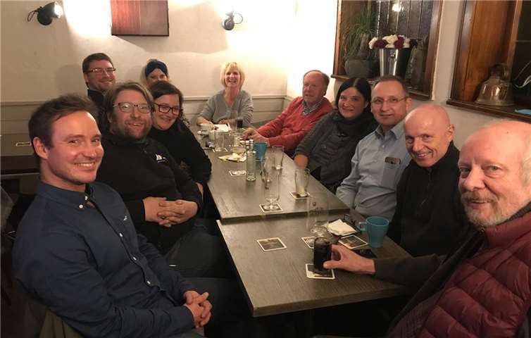 Gute Stimmung bei der FDP Adenau. Die Freien Demokraten bereiten sich auf die Kommunalwahl vor. Ein Thema ist die Lkw-Belastung in Adenau.  FDP Adenau