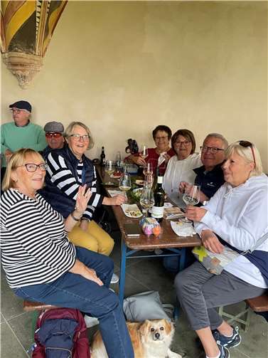 Gute Stimmung im Kreuzgang der Abtei Sayn.