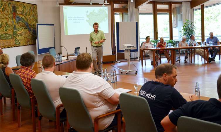 Guter Zuspruch bei Rhein-Lahn-Akademie beim Thema „Rund um die Sicherheit“.Uwe Rindsfüßer