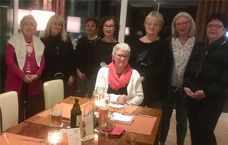 Gutes Essen und interessante Gespräche gab es beim gemütlichen Beisammensein der Fibromyalgie-Gruppe Cochem.  privat