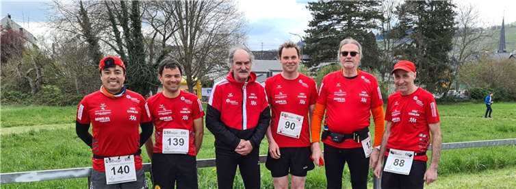 HSC-RunningTeam beim Zeppelinlauf in Mülheim/Mosel. Quelle: HSC