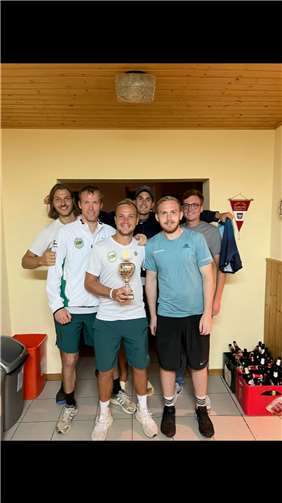 HTC-Mannschaft Herren (von li.): Alexander Leeser, Florian Bagus, Philipp Gödtel, Jonathan Schmitz, Raphael Weiler und Timm Mahler.  Foto: privat