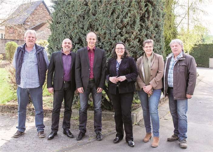 Haben sich zu Gesprächen getroffen, (v.l.): Kandidaten für den Gemeinderat Karl-Heinz Engelmeier, Juan Antonio Hernandez Anders, Bürgermeisterkandidat Thomas Braunstein, Bundesministerin für Arbeit und Soziales Andrea Nahles, Kandidaten für den Gemeinderat Gaby Schmitz und Klaus Huiskes. privat