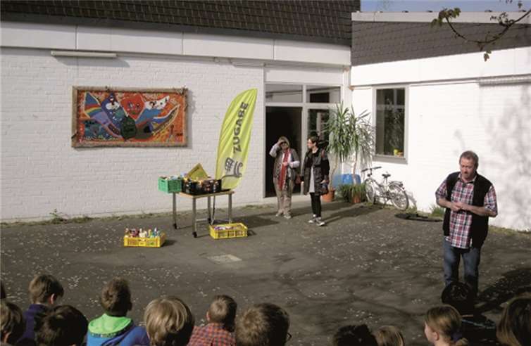 Haltbare Lebensmittel und lagerfähige Artikel des täglichen Bedarfs hatten die Kinder gesammelt.privat