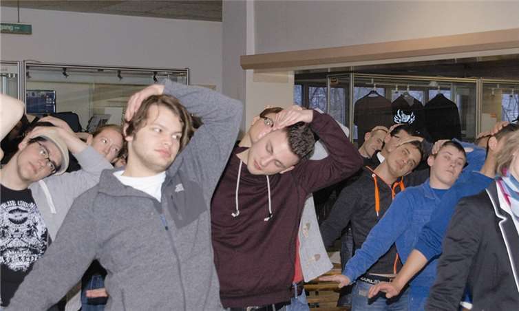 Haltung und Bewegung im Beruf sind ein wichtiger Ausgleich zum alltäglichen Arbeitsstress. 