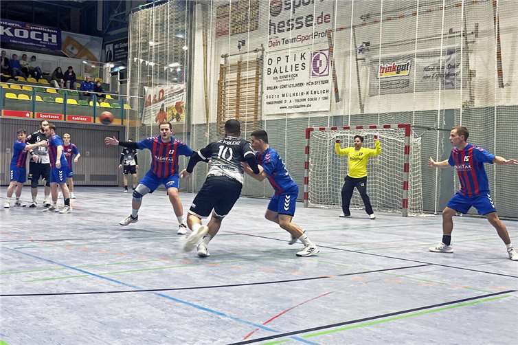 Mehr war nicht drin Handball Mülheim-Urmitz 3 unterliegt HCKoblenz 2. Quelle: HBMU