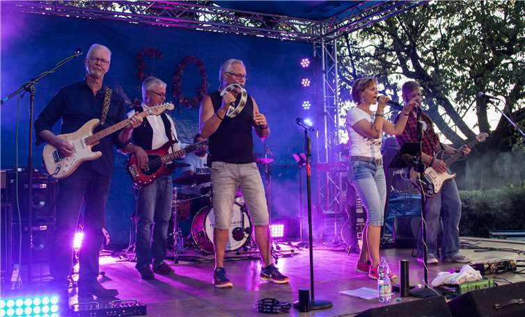 „Handmade“ sorgte für fetzige Stimmung am Abend.