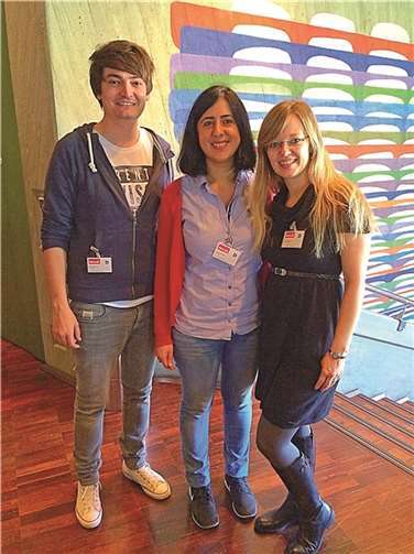 Hanna Meyer, Sara Zorlu und Mario Dahm nahmen als Delegierte an der Konferenz teil. Privat