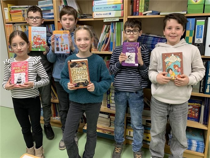 Hannah Doetsch triumphiert: Spannung beim Vorlesewettstreit. Foto: Lindenbaum-Grundschule