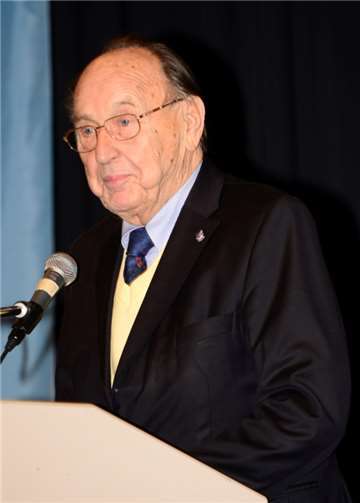 Hans-Dietrich Genscher beim Empfang der Gemeinde Wachtberg anlässlich der Verleihung des Friedensnobelpreises an die Europäische Union im Jahr 2012. Foto: Gemeinde Wachtberg/mm