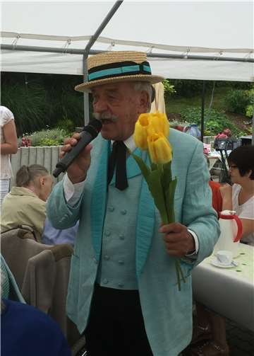 „Hans Harald- der fröhliche Hesse“ unterhielt das Publikum. privat