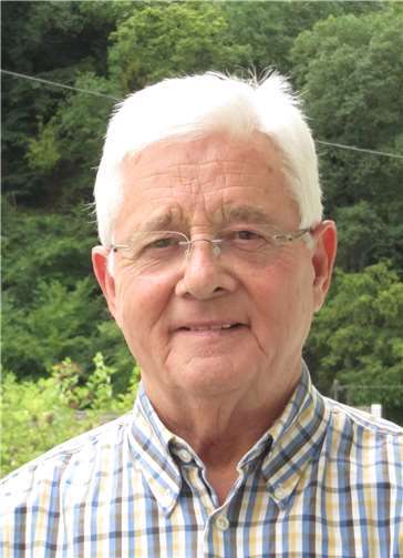 Hans-Joachim Schmitz, Vorsitzender des Vereins Eine-Welt Linz e.V.wünscht sich, dass die Bevölkerung mehr Produkte des Fairen Handels kauft. Foto: privat