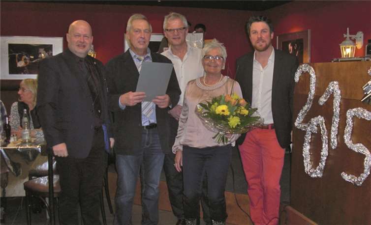 Hans-Josef „Jupp“ Werner erhält Auszeichnung vom Fußballverband Rheinland.Privat