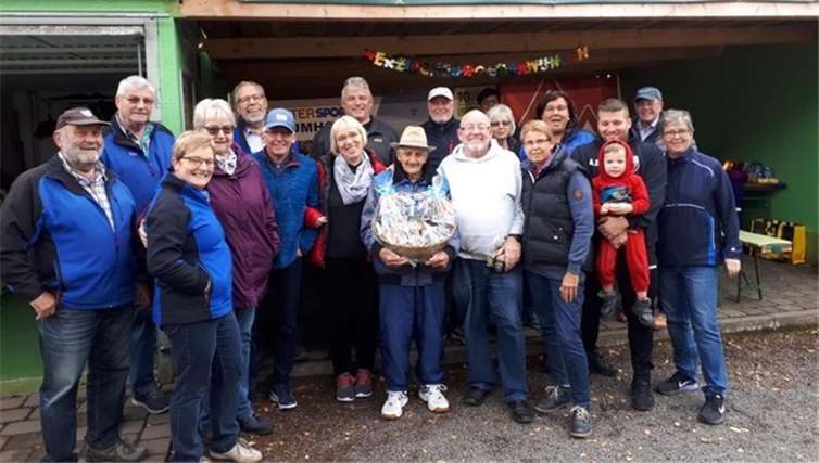 Hans Manner, immer noch aktiver Spieler, feierte seinen 95. Geburtstag.Foto: privat