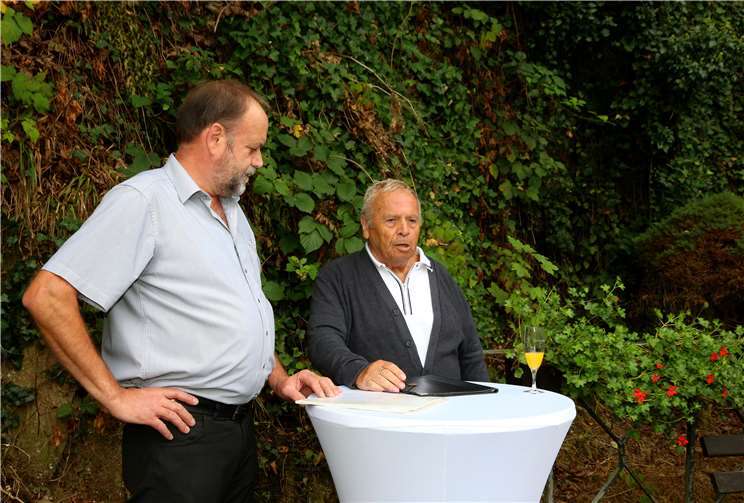 Hans-Peter Nett und Theo Kuhnen vom Förderkreis Hein's-Mühle in Sayn.