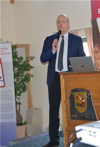 Hans Peter Pick, Unternehmer und Unternehmensberater