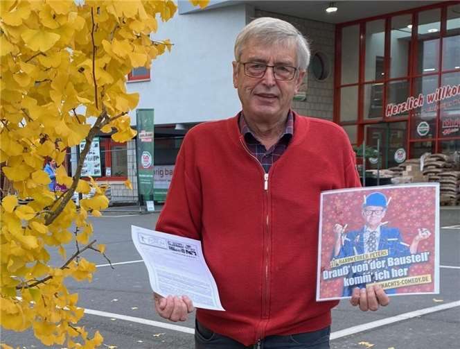 Hans Peter Röhrig ist dankbar, dass vor Weihnachten auch viele Künstler in unseren Kreis auftreten, die von Auftritten in der röhrig-Kulturbühne eine große Fangemeinde haben. . Foto: röhrig