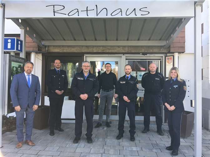 Hans-Werner Breithausen, Florian Schwan, Volker Zimmermann, Dirk Hammes, Jan Aßmann, Viktor Klassen und Christina Koch (v.l.n.r.).  Foto: privat