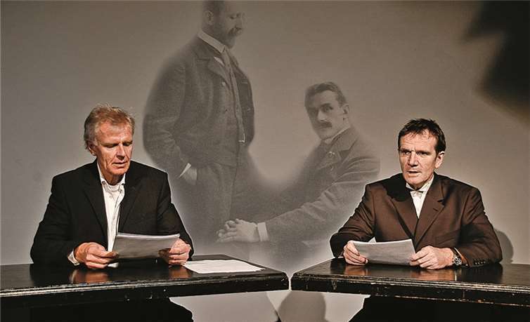 Harald Schandry und Bernd Surholt lesen Textcollage über die Brüder Manns. privat