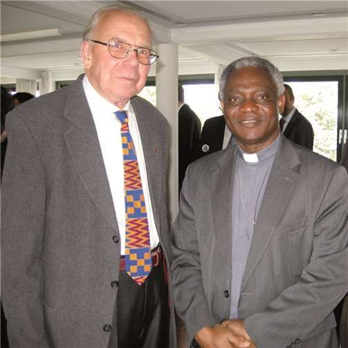 Harry Neyer mit Peter Kardinal Turkson aus Ghana bei dessen Besuch in Meckenheim. privat