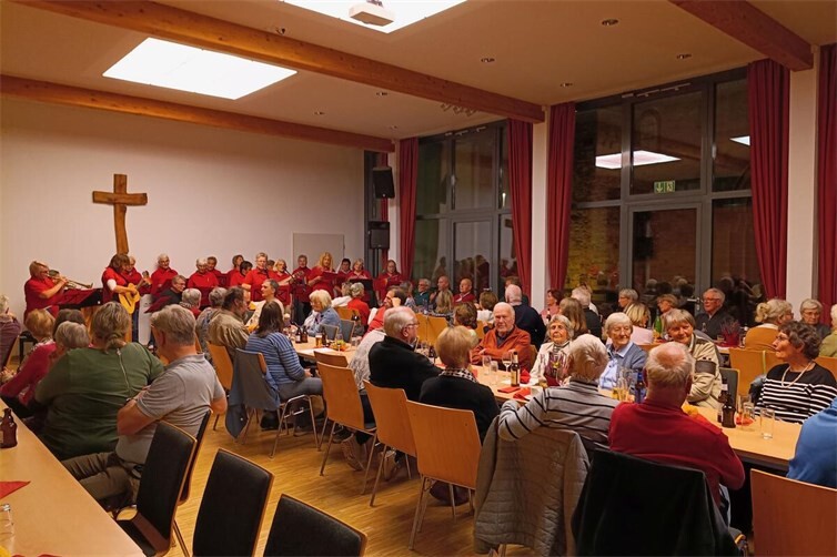 „Haste Töne“ Eich brachte Stimmung in den Saal.
