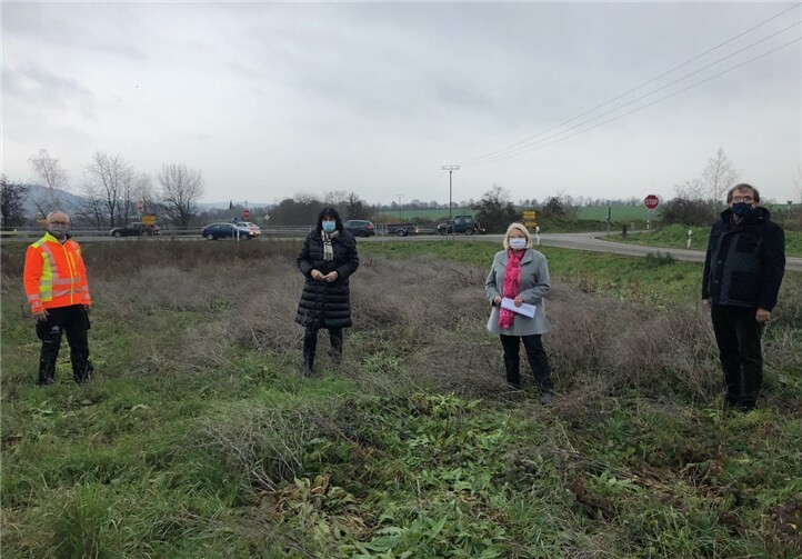 Hedi Thelen und Anette Moesta, CDU Landtagskandidatin, beide aus Plaidt, erwarten nun, dass die Maßnahme schnellstens ausgeschrieben, zügig vergeben und möglichst noch im Jahr 2021 abgeschlossen wird.Fotos: privat