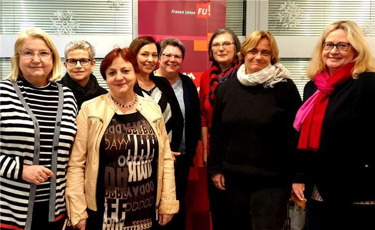 Hedi Thelen (v.l.), Brigitte Steck, Dorothee Geishecker, Jessica Bühler, Antje Dieser, Helma Göbel, Ute Stuhlträger-Fatehpour (stv. Fraktionsvorsitzende der CDU Bendorf) und Monika Ramscheid (Vorsitzende der FU Bendorf).Foto: privat