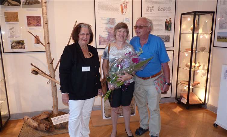 Heide Simm vom Vorstand des Meckenheimer Stadtmuseums begrüßte Sylvia und Manfred Müller.privat