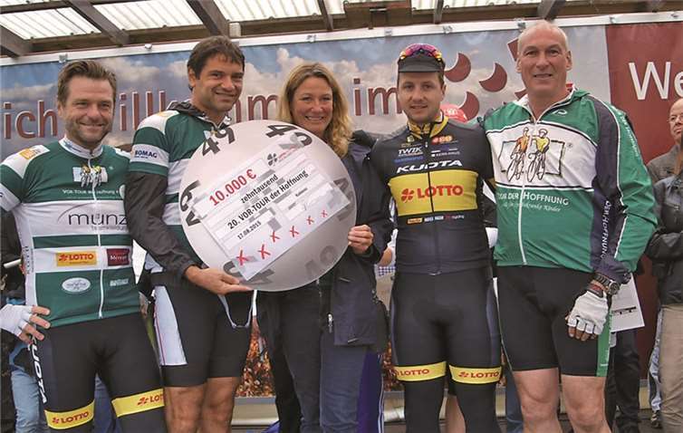 Heike Boomgarden bei der Lotto-Spende. WITE