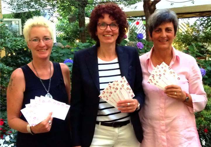 Heike Krämer-Resch (Bad Neuenahr-Ahrweiler), Simone Maier (Brohltal) und Birgit Strauß (Altenahr) bilden mit Ingrid Meumerzheim das neue Orgateam des Unternehmerinnen-Netzwerks im Kreis Ahrweiler.privat