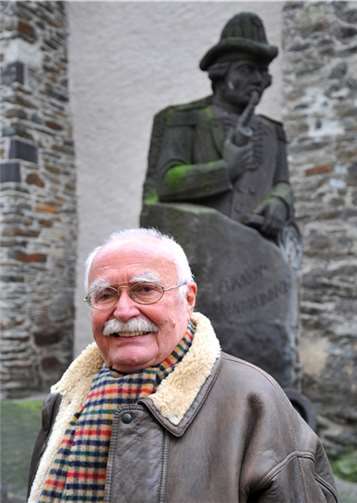 Heiner Lohner ist bei „Ditt un Datt off Annenache Platt“ mit von der Partie.