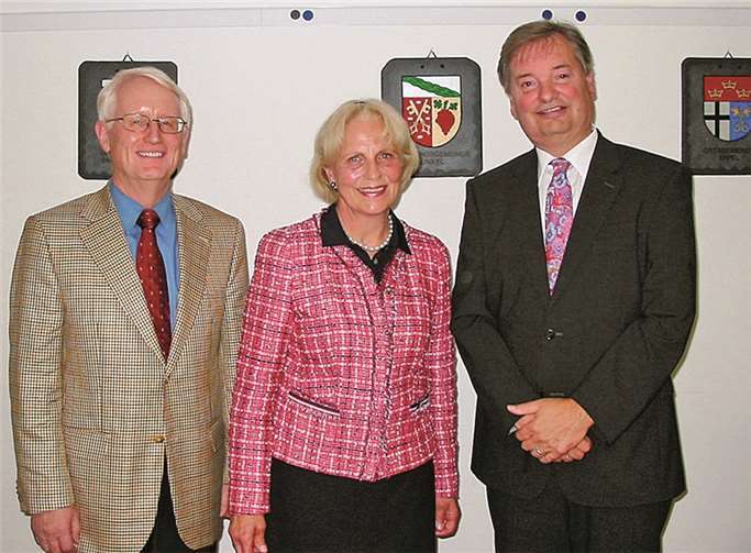 Heinz Schmitz und Gisela Born-Siebicke vertreten Verbandsgemeindebürgermeister Karsten Fehr, weitere Beigeordnete ist Marita Zinkel. DL