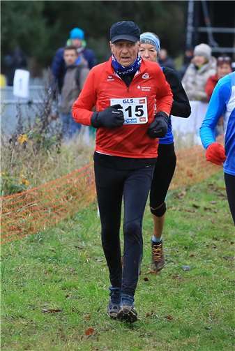 Heinz Schwarz auf der schweren Strecke. Foto: Holger Teusch